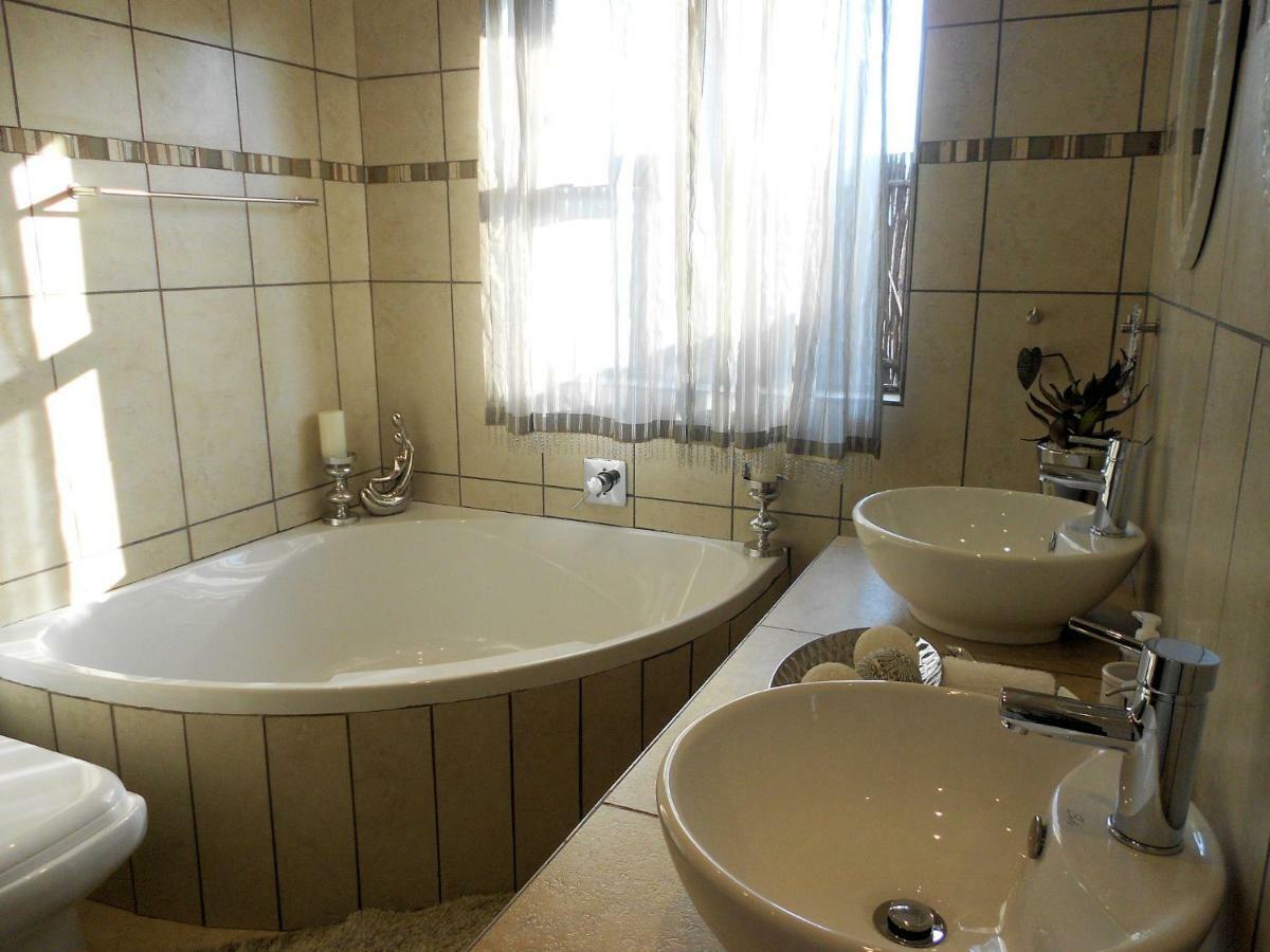 Amani Boutique Hotel & Conference Centre Lydenburg Buitenkant foto
